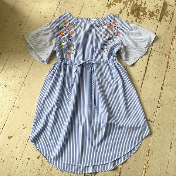 Ava & Viv Cotton Embroidered Plus Size Stripe Dresss - Picture 8 of 13